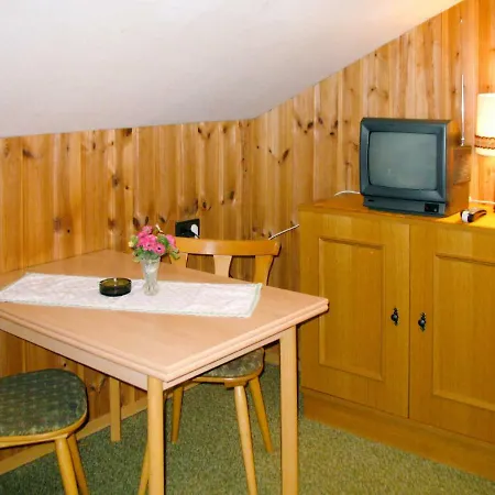 Haus Brunnenberg 590s Apartamento